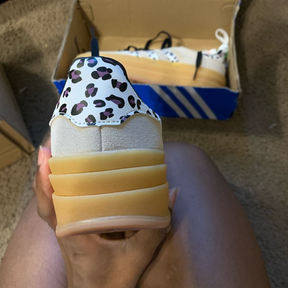 COPY - Adidas - Picture 2 of 13